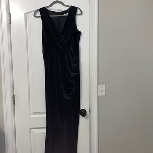 Only worn once for my senior prom!! I loved it so much!